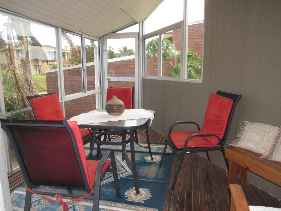 4 Bedroom Property for Sale in Wavecrest Eastern Cape